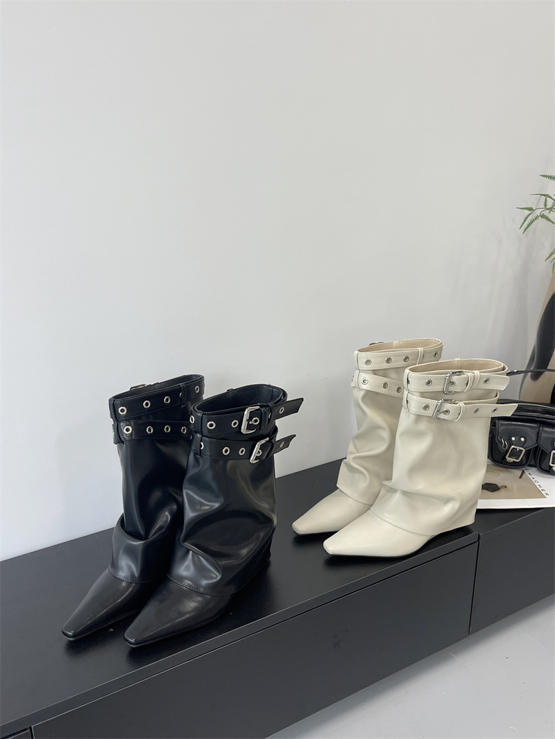American Style Edgy Belt Buckle Tube Boots for Women 2026 Early Autumn New Design Short Western Boots - Image 2