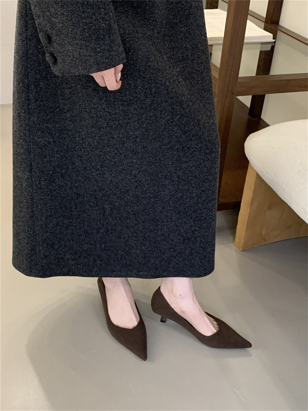 French Style Pointed Toe Low Heel Suede Women's Shoes 2025 New Summer Office Work Shoes - Image 2