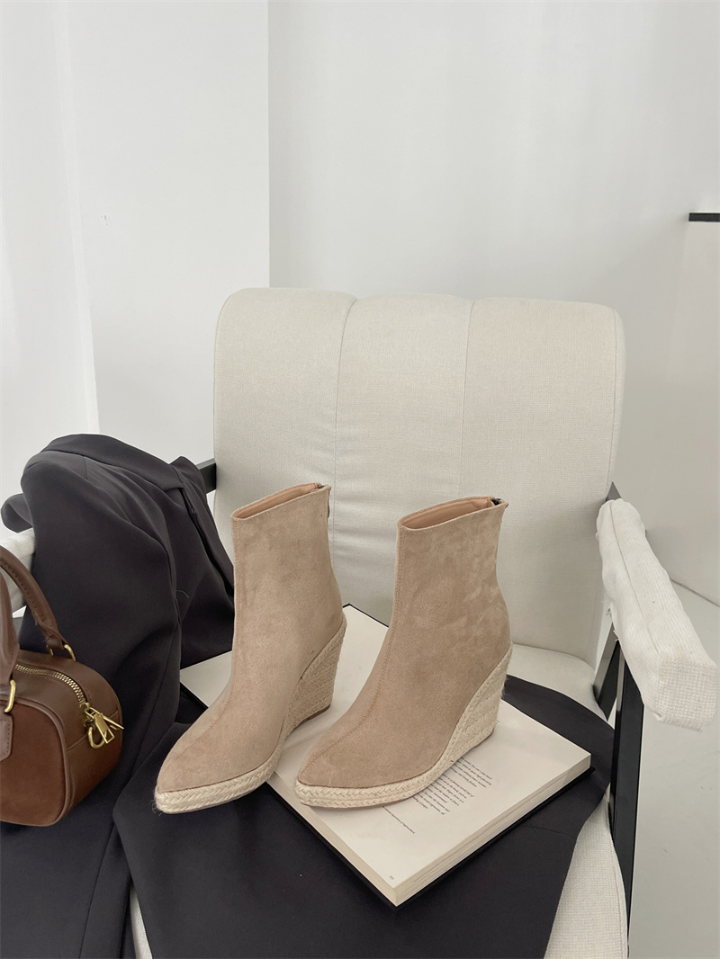 Frosted High Heel Women's Martin Boots 2025 Autumn Winter New Pointed Toe Slope Heel Slim Boots - Image 4