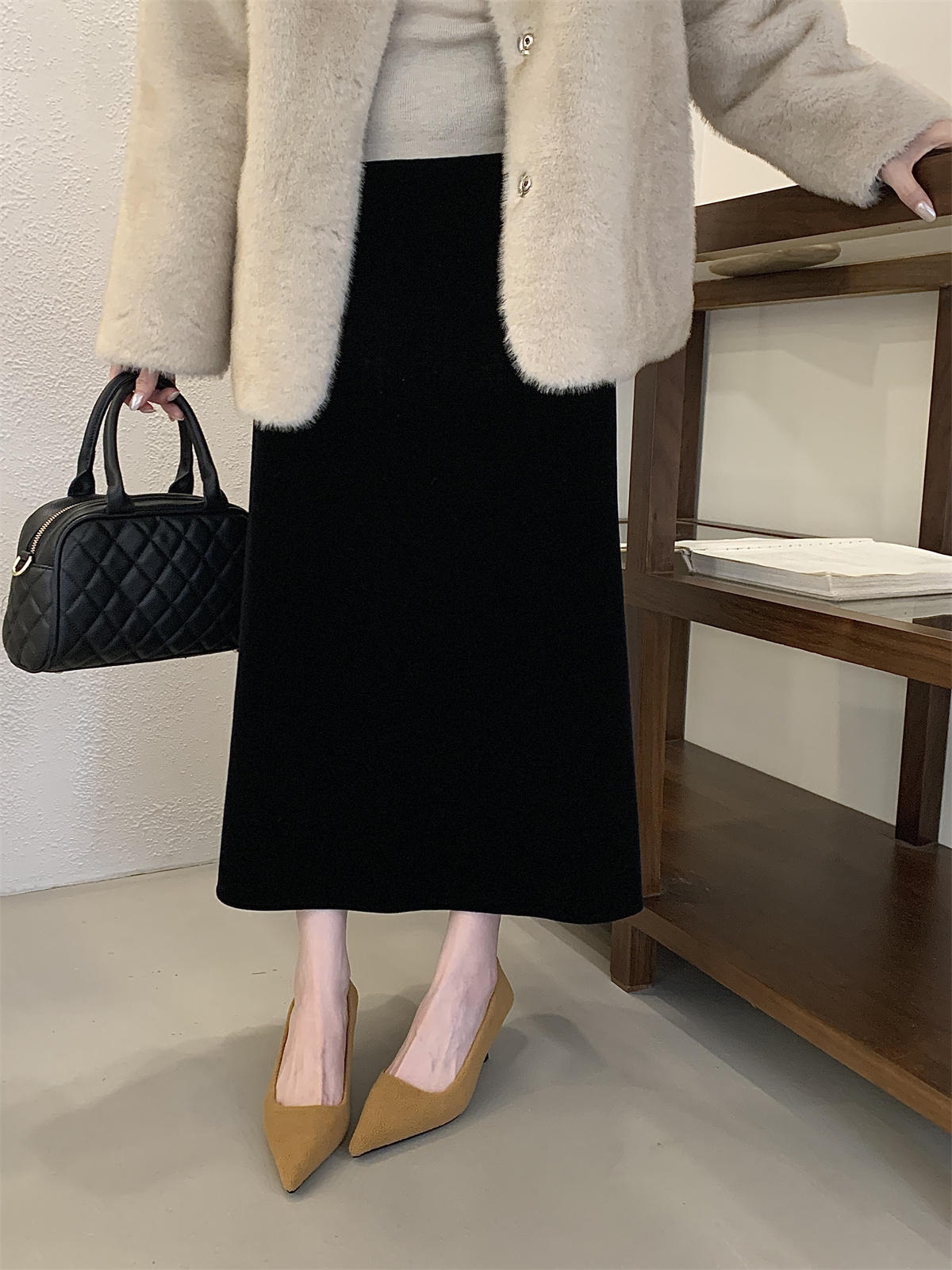 Women's Pointed Toe Kitten Heel Pumps 2025 New Style Summer Elegant Thin Heel Slip On Shoes - Image 2