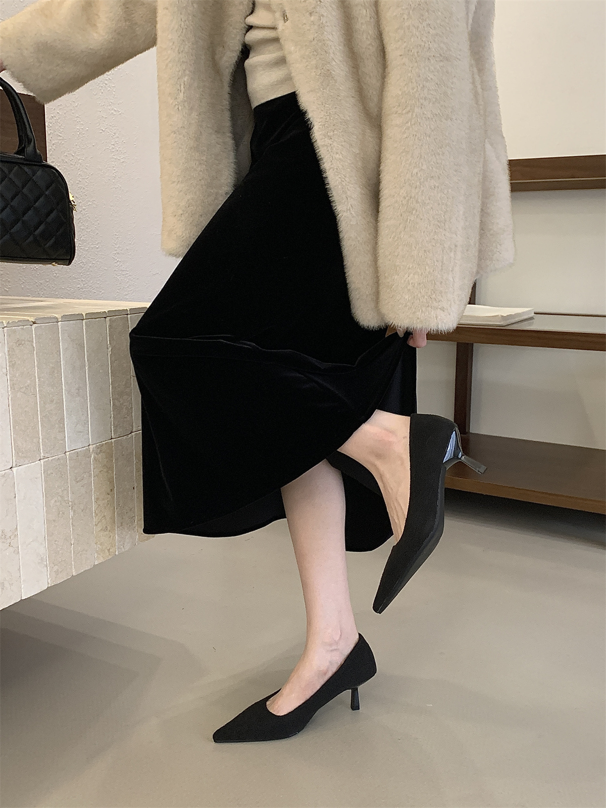 Women's Pointed Toe Kitten Heel Pumps 2025 New Style Summer Elegant Thin Heel Slip On Shoes - Image 3